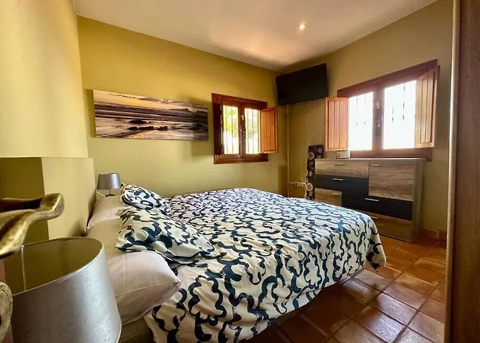 Сasa de vacaciones Jacuzzi Oasis: Space & Comfort Icod De Los Vinos